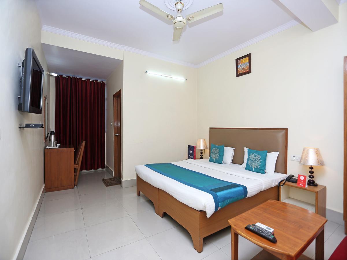 Oyo 10788 Hotel Harisons Continental Patna (Bihar) Eksteriør billede